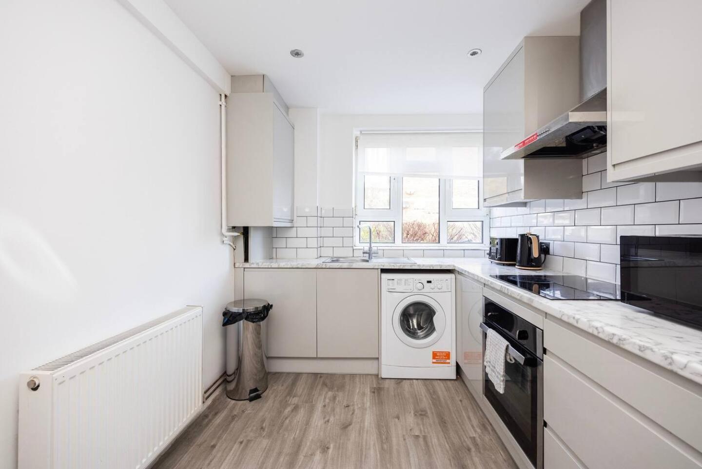 Chic Urban Perfect For Groups Of Six! Londra
